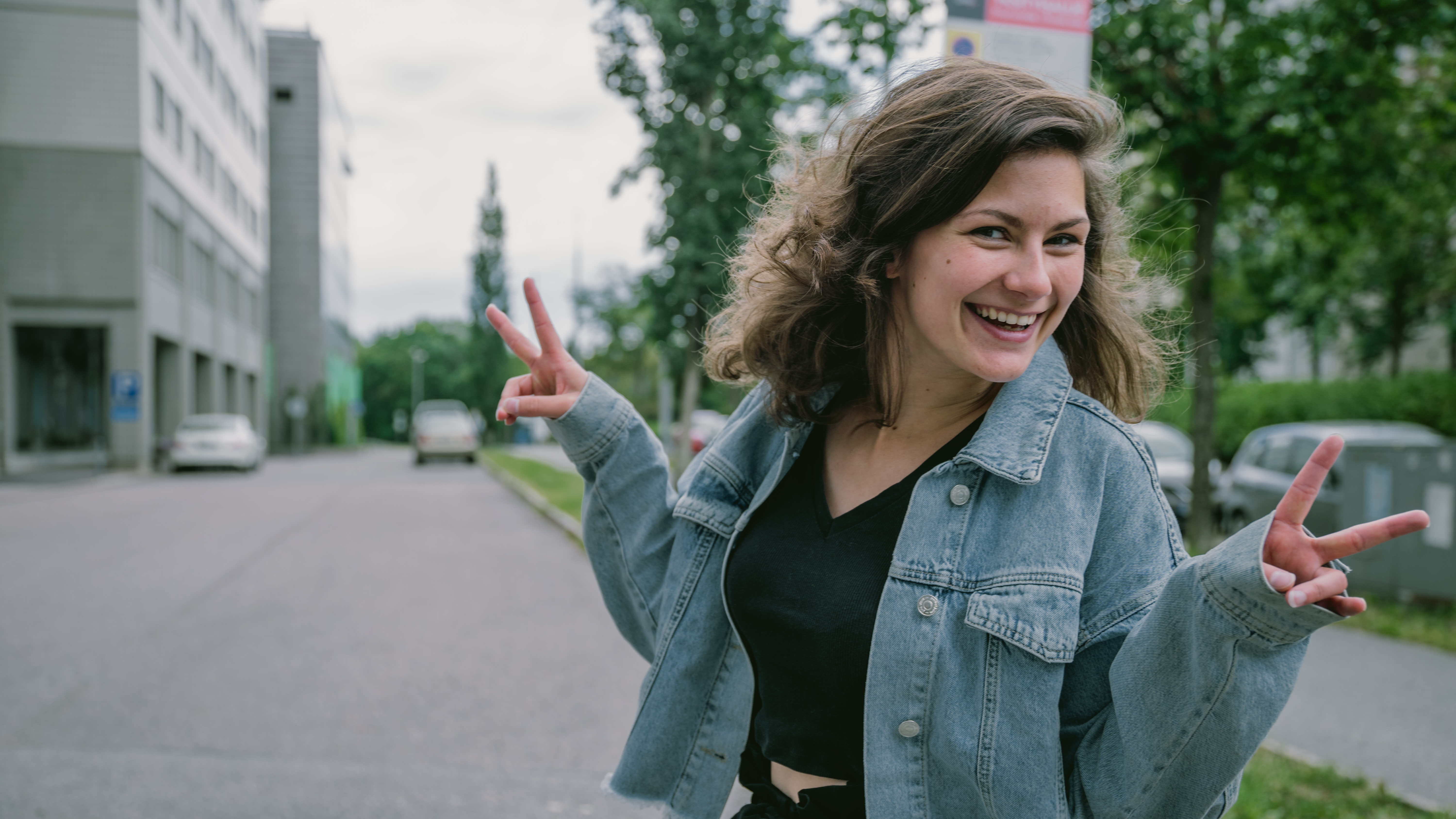 Filipina dating Los Angeles