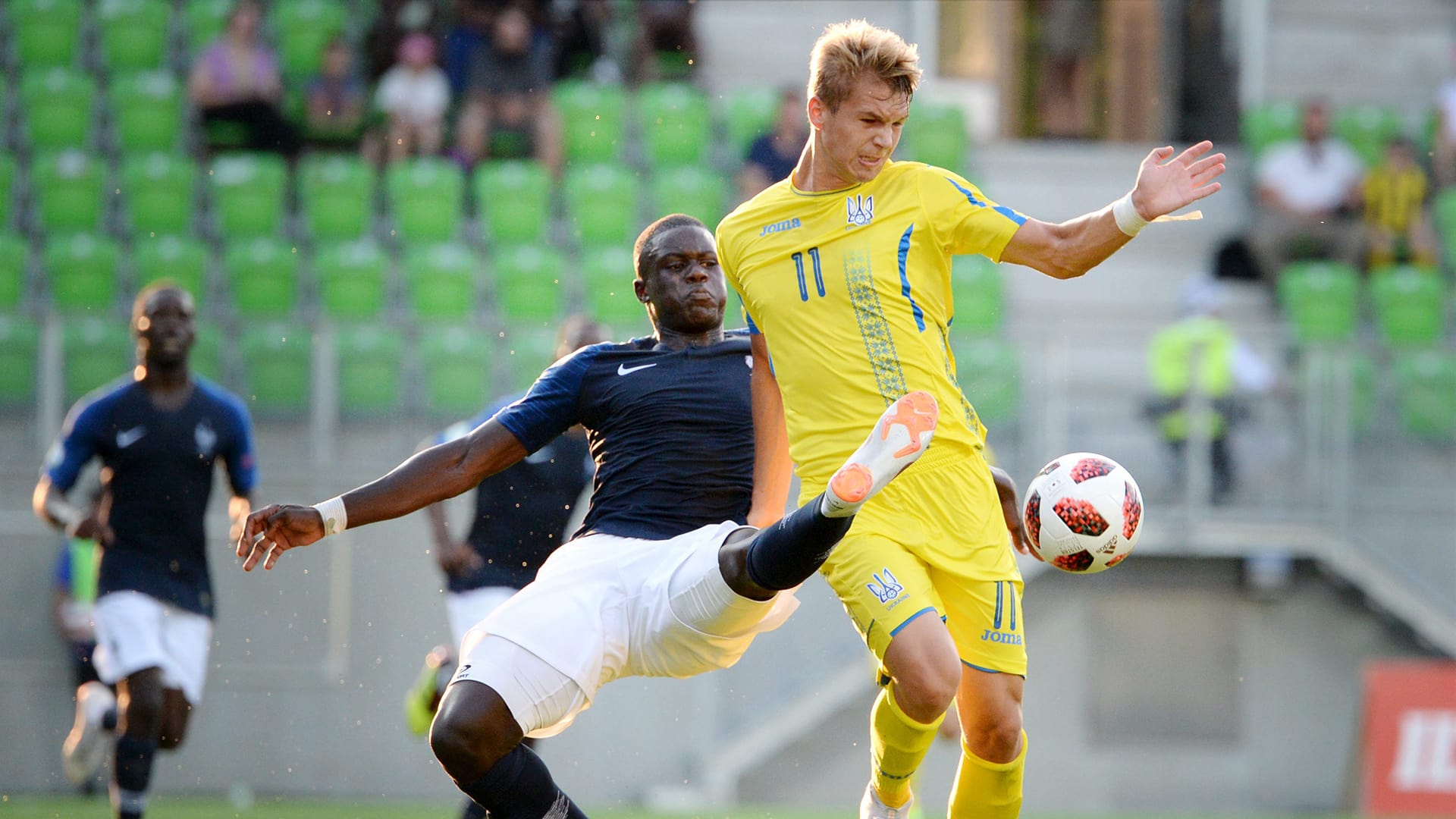 FRA - UKR | Fotboll: U19-EM | TV | Arenan | svenska.yle.fi