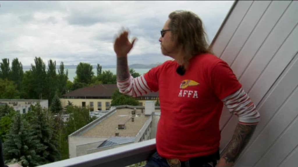 Ylen Aamu Tv Arto Nyberg Helvetin Enkelien Matkassa Ylen Aamu