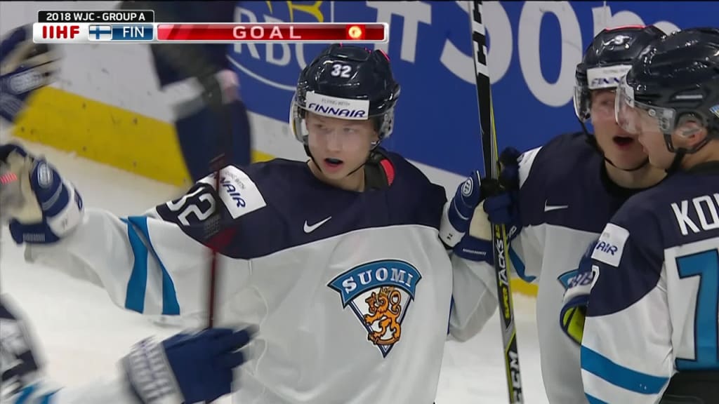 Heponiemi Ja Kuokkanen Juonivat Suomen 3 1 Johtoon Jaakiekon