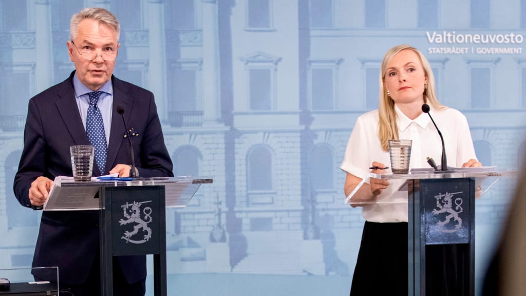 Hallituksen Tiedotustilaisuus Rajapaatoksista Yle Uutiset Suora Tv Areena Yle Fi
