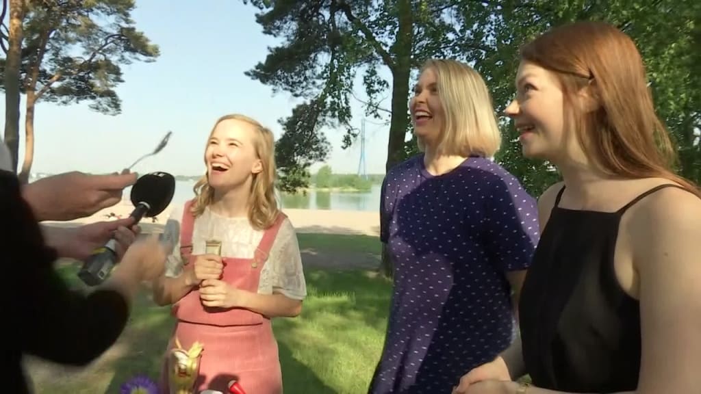 Ylen Uusi Hillo Sarja Paljastaa Nuorten Naisten Nolot Salaisuudet Ylen Aamu Tv Areena Yle Fi