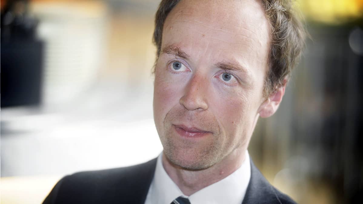 A2 Islam-illan vieraslista lähes valmis - Halla-aho ei ...