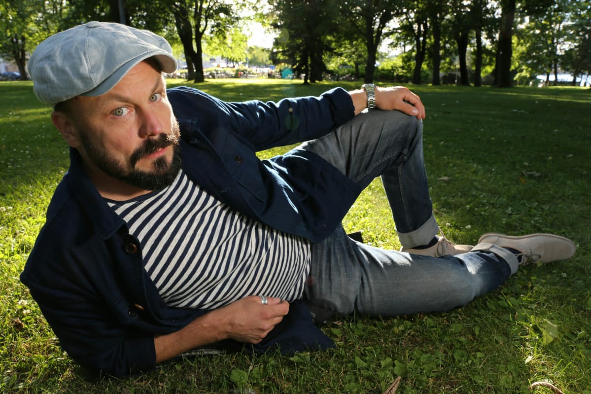 Teini tyttöjen kokeilla lesbo seksiä