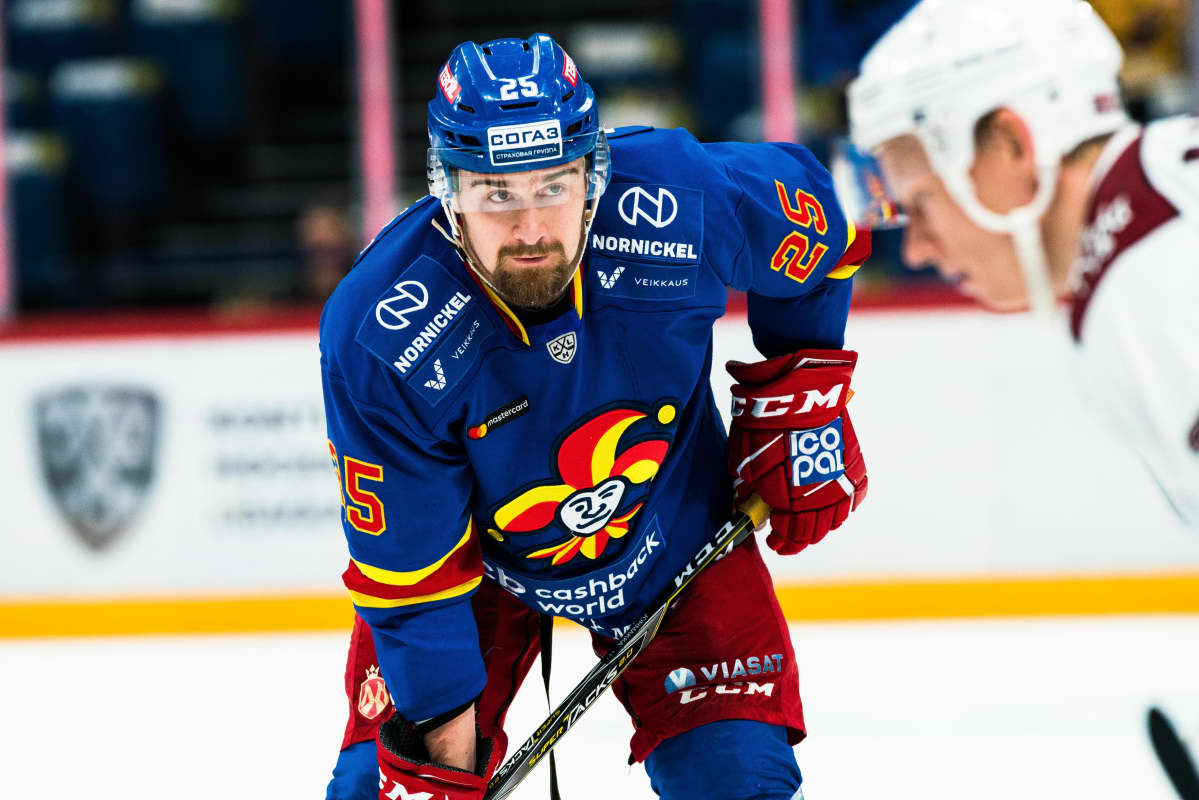 Neljä KHL-kautta Pelannut Pekka Jormakka Jättää Jokerit | Yle Urheilu ...