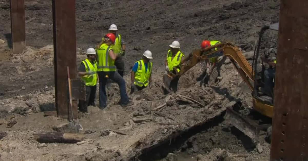 Yllättävä löytö keskeytti Skanskan rakennustyöt Bostonissa – Maan alta löytyi laivan hylky (Katso video)