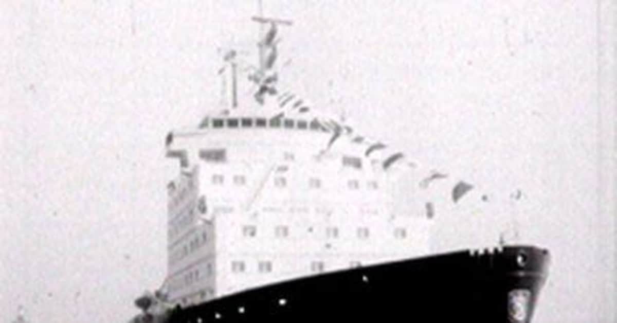 Jäänmurtaja Urho vesille 1975 | Elävä arkisto