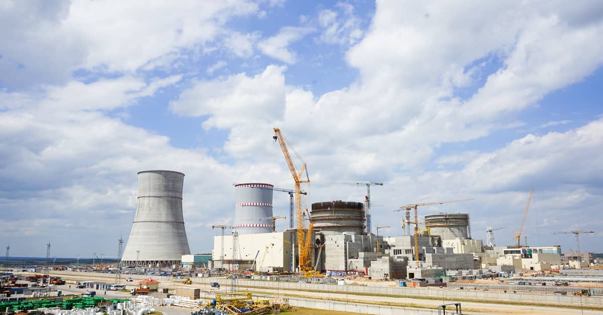 Valko-Venäjälle nousee maan ensimmäinen ydinvoimala – 