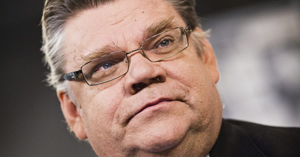 Soini Se On Sama Kuin Iloitsisi Airon L ytymisest Kun Kaleeri Uppoaa 