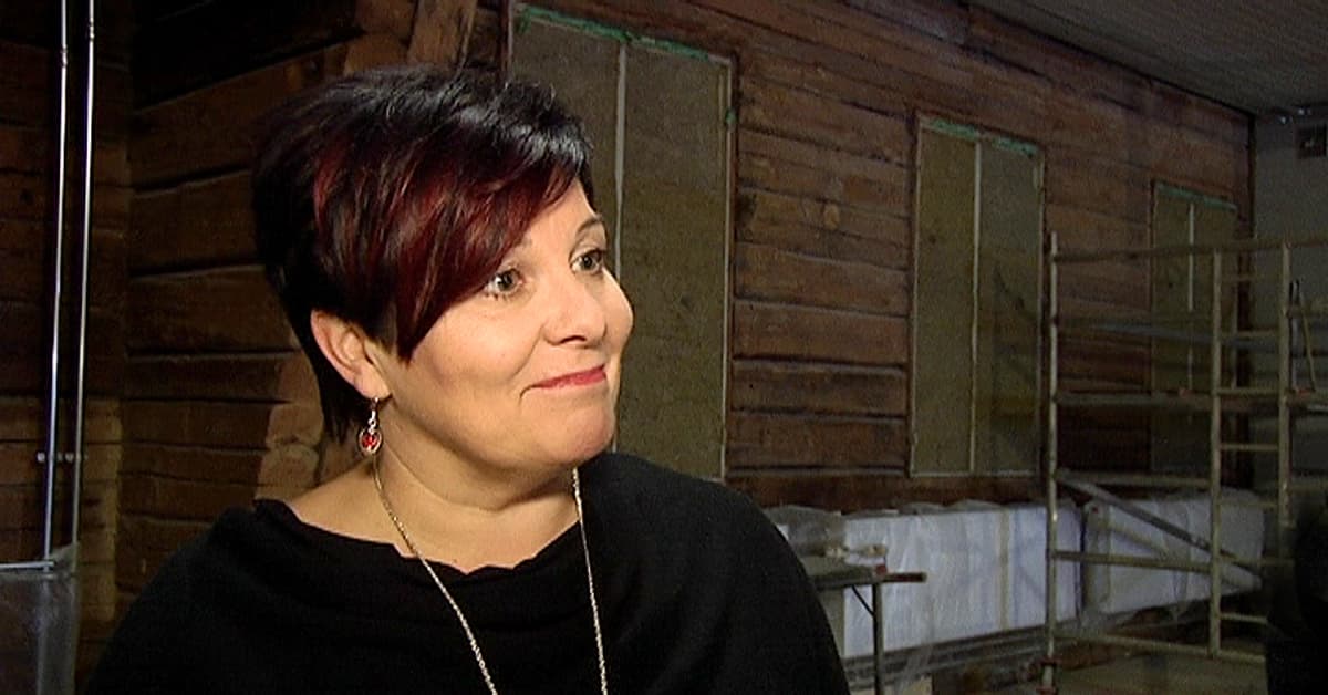 Harvinainen hetki: Sari Kaasinen palaa perustamansa Värttinän kanssa ...