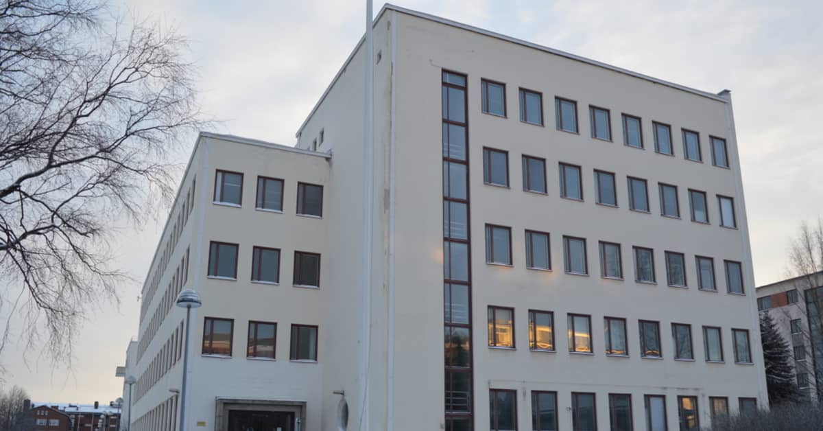 Entinen koulu muuttuu asunnoiksi – osittain suojellussa rakennuksessa ...