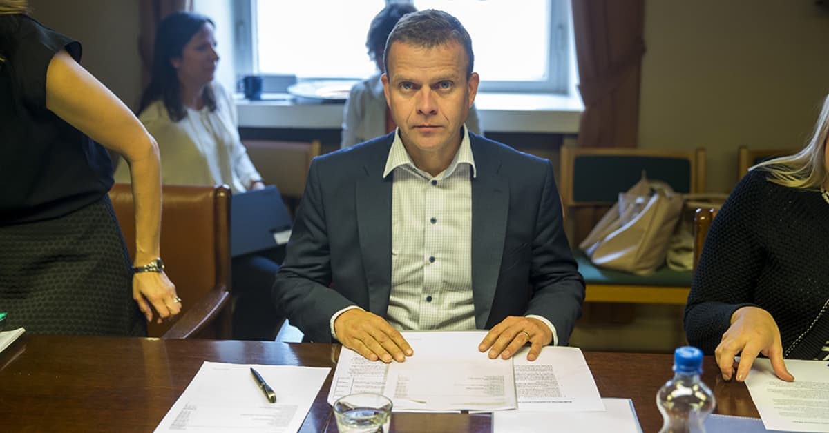 valtiovarainministeri-petteri-orpo-nostaa-ty-llisyytt-budjettiriihen