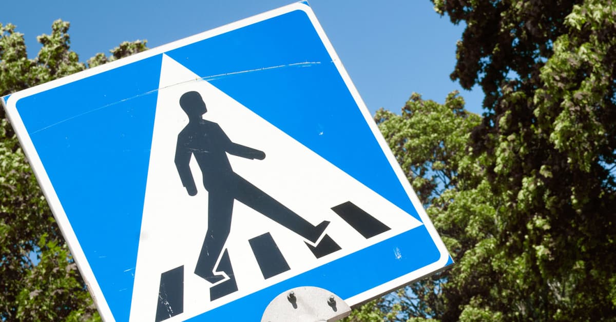 Gender Neutral Traffic Signs On The Way In Finland Yle 