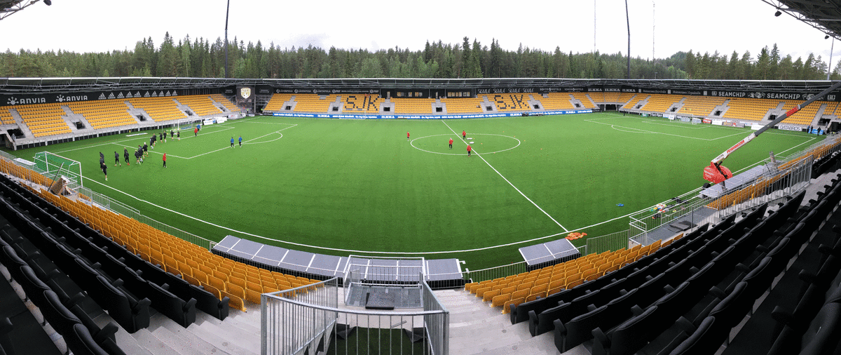Seinäjoen uusi jalkapalloareena saa tulikasteensa lauantaina SJK:n ja HJK:n pelissä.