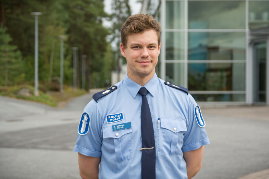 Kolme ampumista yhtenä viikonloppuna – poliisit kertovat, miten elää uhkien kanssa: