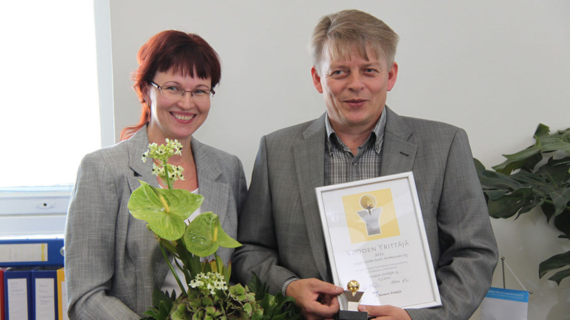 Erikois Nosturi Ym Kuljetukset Kuljetusliike Tiainen Kni Kuopio