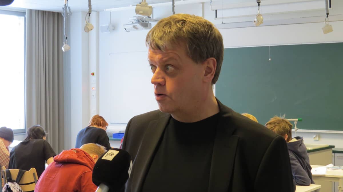 Apulaisprofessori Juhani Rautopuro Jyväskylän yliopistosta.