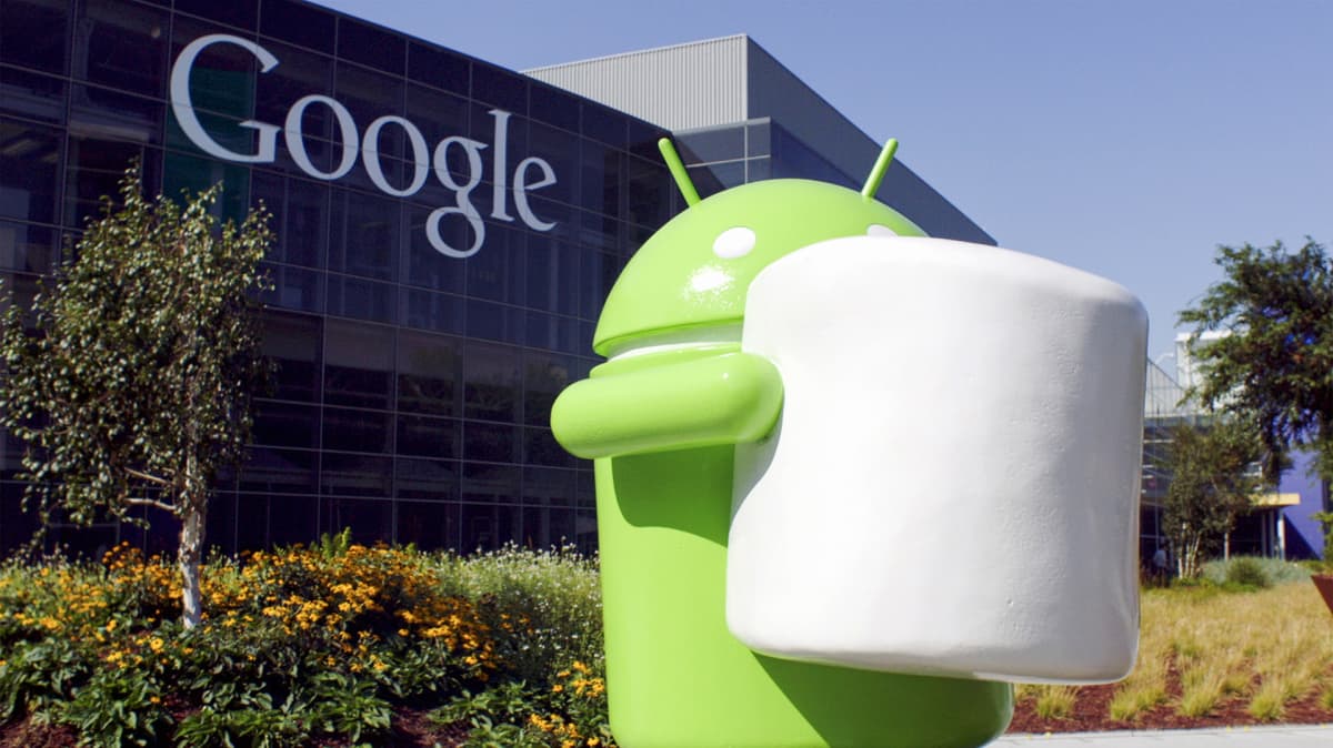 Android Marshmallow -patsas Googlen päämajan edessä