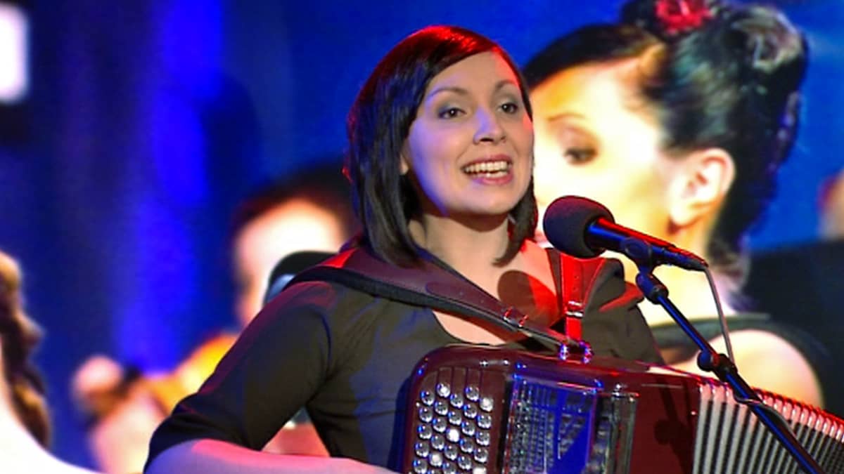 Argentiinalaista tangoa esitti Jonna Pirttijoki, joka edustaa tango- ja viihdeorkesteri Guardia Nuevaa.