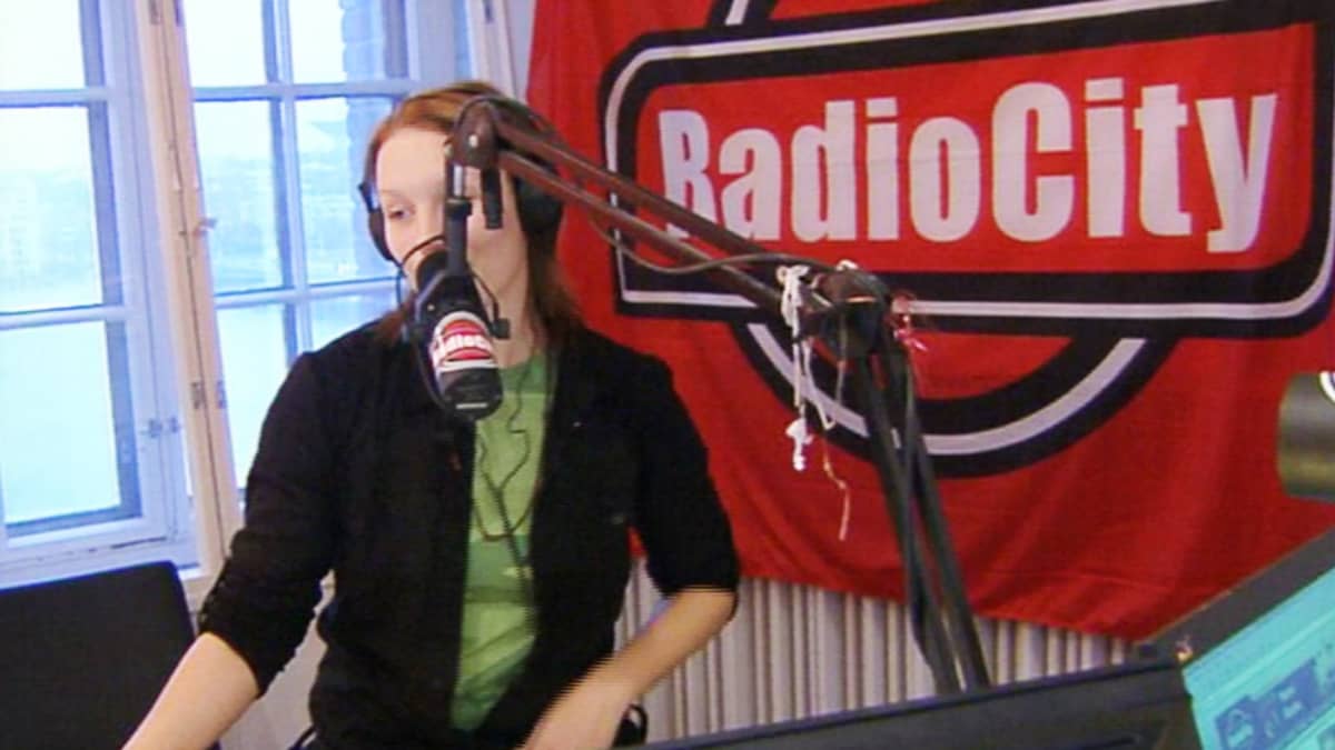Radio City nappaa neljän paikallisradion taajuudet | Yle Uutiset