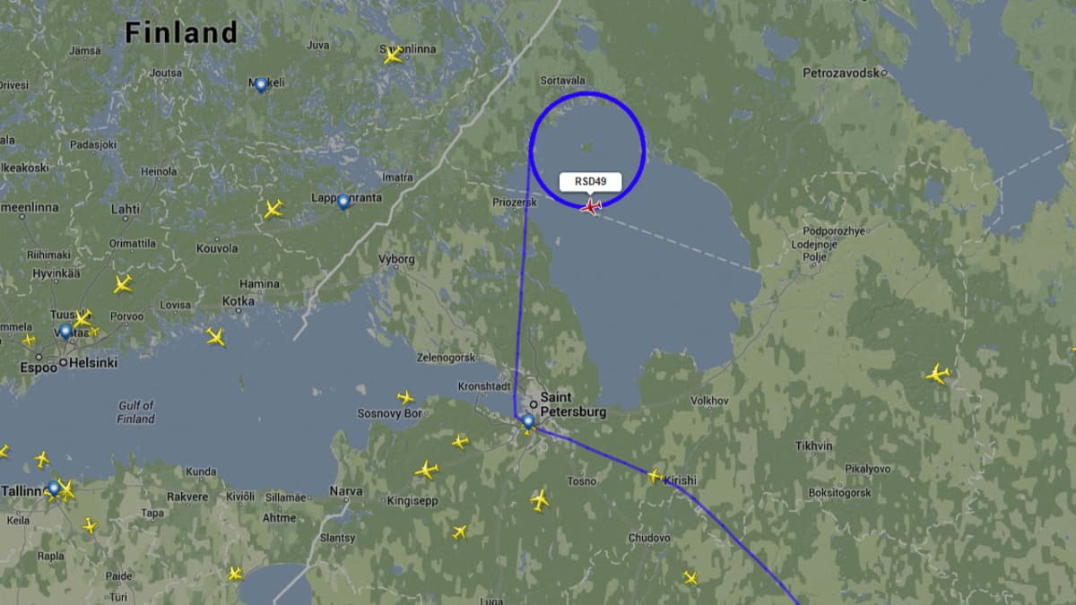 Jo toinen Venäjän hallinnon erikois-Tupolev pyörii Laatokalla Suomen rajan  lähellä | Yle Uutiset