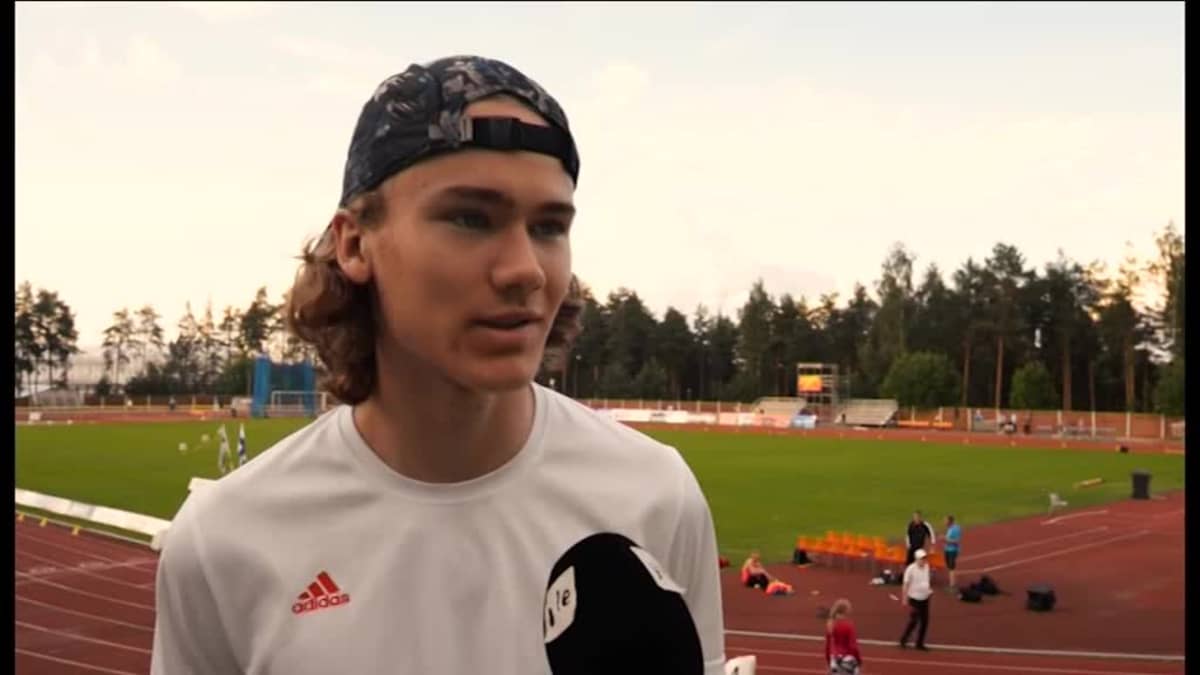 15-vuotias Arttu Mattila on poikkeuksellinen korkeushyppylahjakkuus:  Ikäluokkansa maailmantilastoykkönen