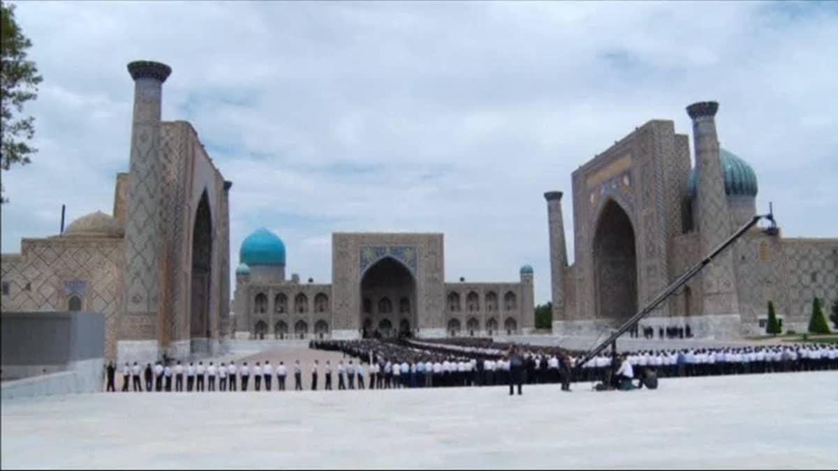 Uutisvideot: Uzbekistanin presidentti Karimov haudattiin Samarkandissa