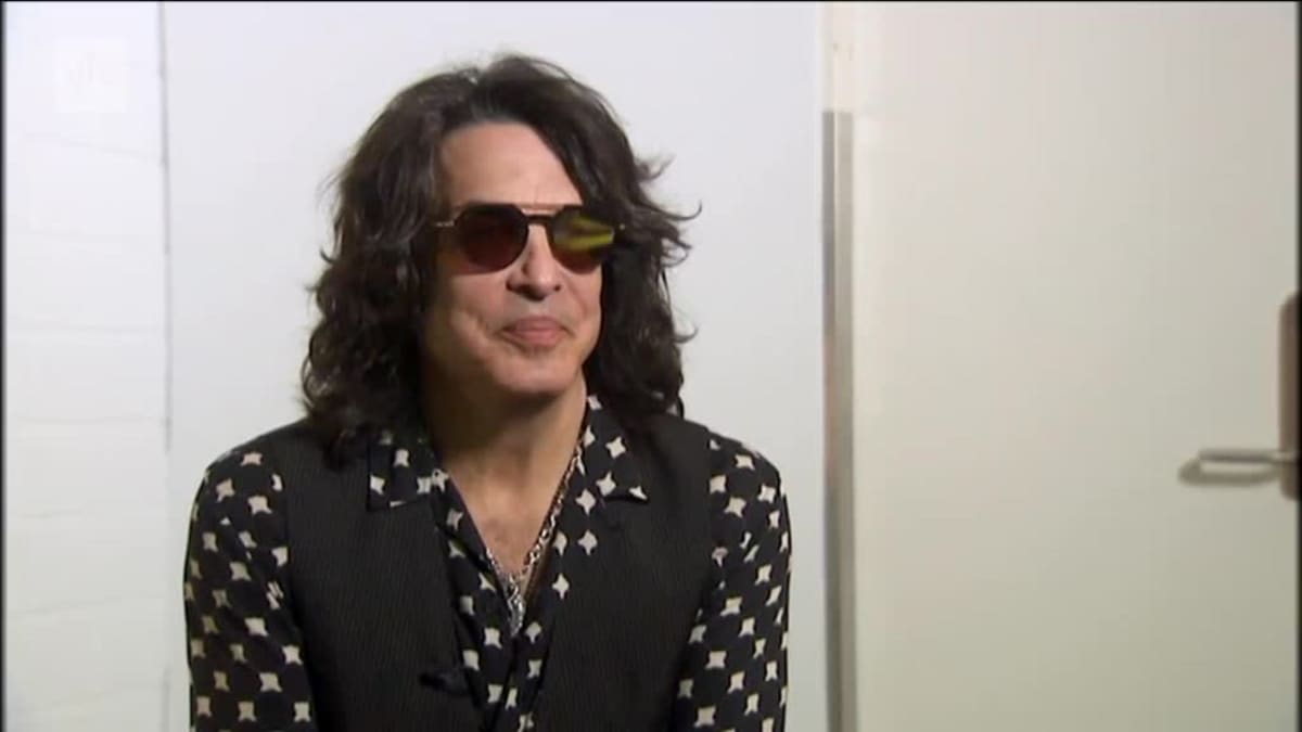 Uutisvideot: Kiss-yhtyeen Paul Stanley haastattelussa