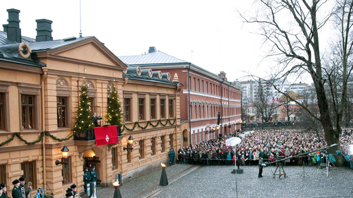 700-vuotinen perinne aloitti joulun vieton: Suomen Turku on julistanut  joulurauhan | Yle Uutiset