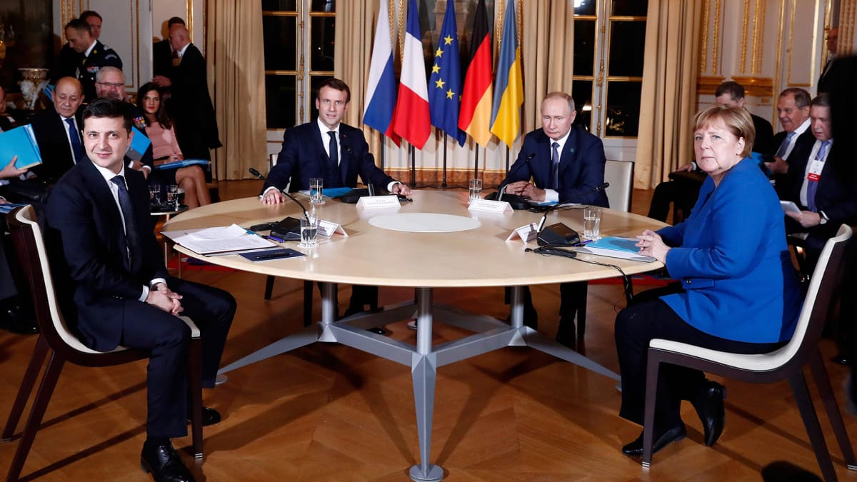 Itä-Ukrainan tilanteesta on neuvoteltu tänään Pariisissa