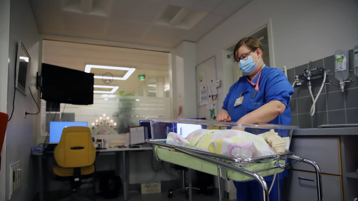 Lapin keskussairaalan naistenklinikalla hoidetaan muitakin kuin synnyttäjiä