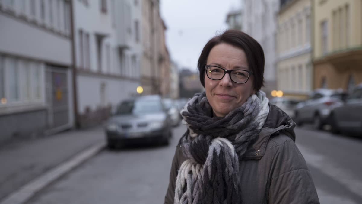 Katja Niemelä, Helsingin Perheoikeudellisten asioiden päällikkö.