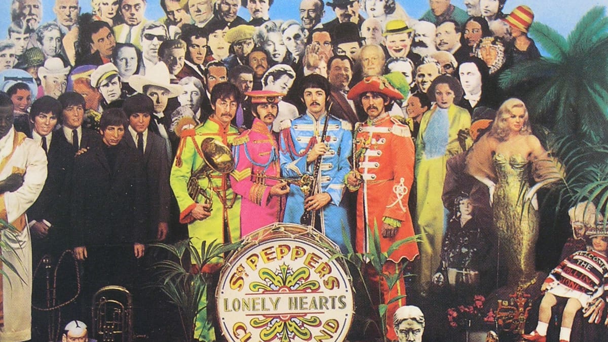 Beatlesin Sgt. Pepper’s Lonely Hearts Club Band -levyn kansikuva.