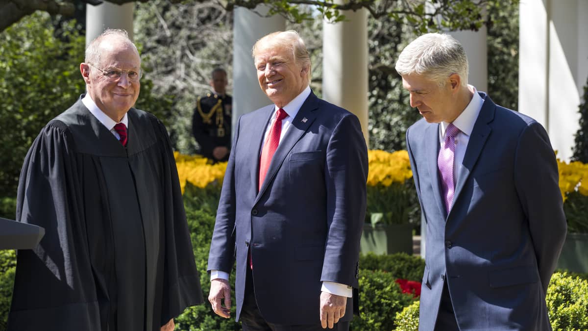 Anthony M. Kennedy, Donald Trump ja Neil Gorsuch.