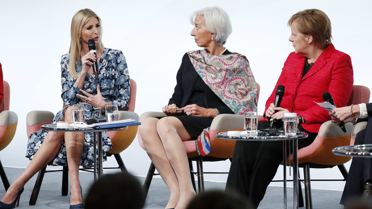 Ivanka Trump, Christine Lagarde ja Angela Merkel Woman20 -tapahtumassa 25. huhtikuuta 2017.