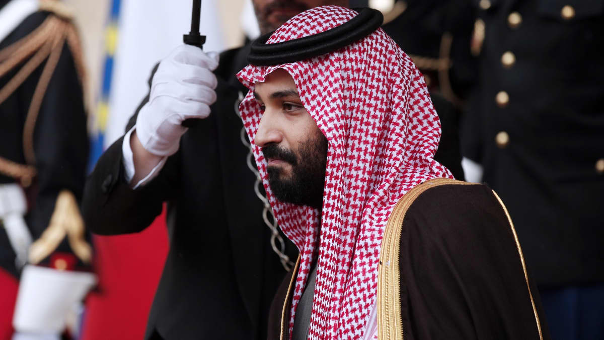 Saudi-Arabian kruununprinssi Mohammed bin Salman on kolmen päivän vierailulla Ranskassa.