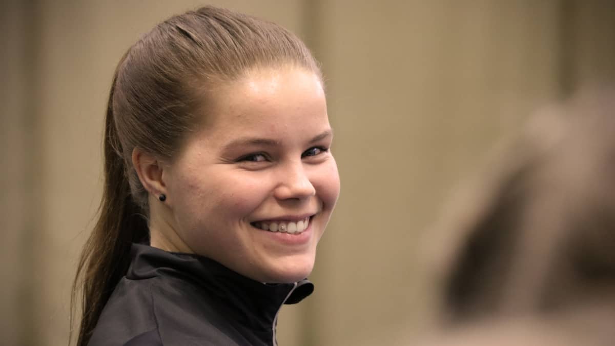 Team gym -valmentaja Noora Nevalainen