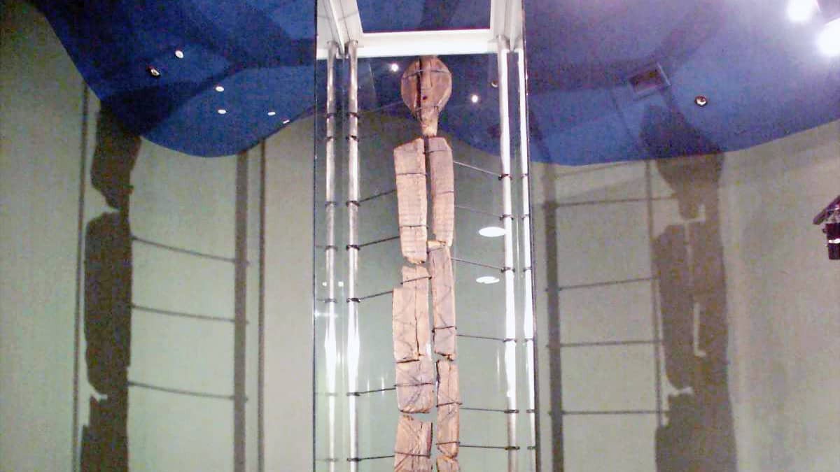 Shigir -patsasta säilytetään museossa Jekaterinburgissa.