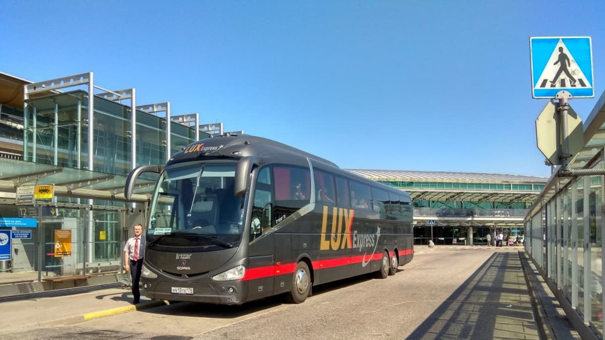 Автобусное сообщение между Таллинном и Петербургом постепенно  восстанавливается – автобусов в Хельсинки ждать пока рано