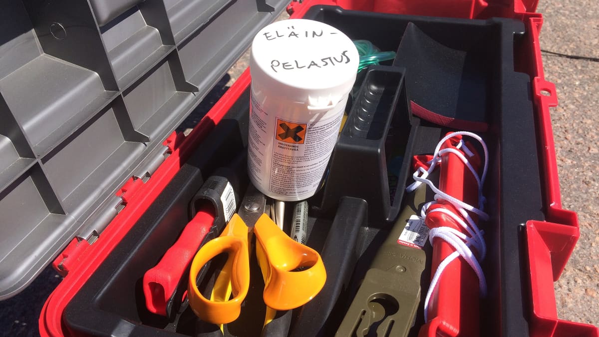 eläinpelastajien työkalupakki, Kymenlaakson pelastuslaitos, Kotka, eläinpelastus