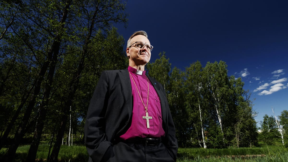 Lutheran archbishop slams Christian youth festival for sidelining female  priests | News | Yle Uutiset