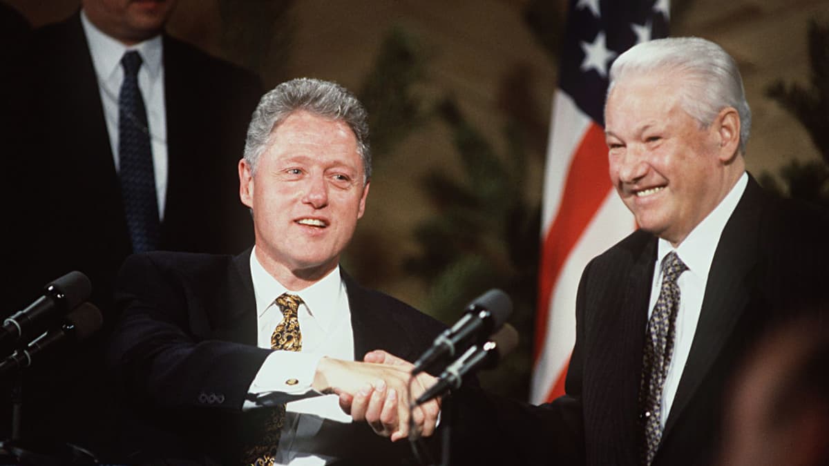 Yhdysvaltojen presidentti Bill Clinton ja Venäjän presidentti Boris Jeltsin.