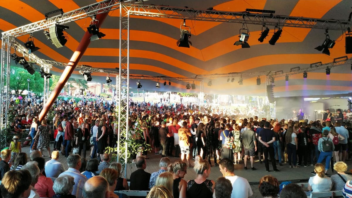 Finland's biggest folk fest draws 47,000 to Ostrobothnian village | News |  Yle Uutiset
