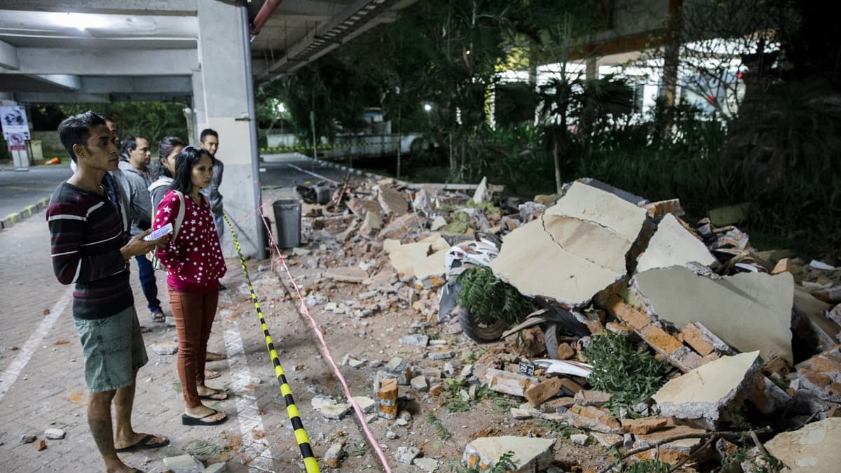 Voimakas maanjäristys vavisutti Lombokin saarta Indonesiassa jo toisen kerran viikon sisällä. Useita rakennuksia vauroitui maanjäristyksessä.