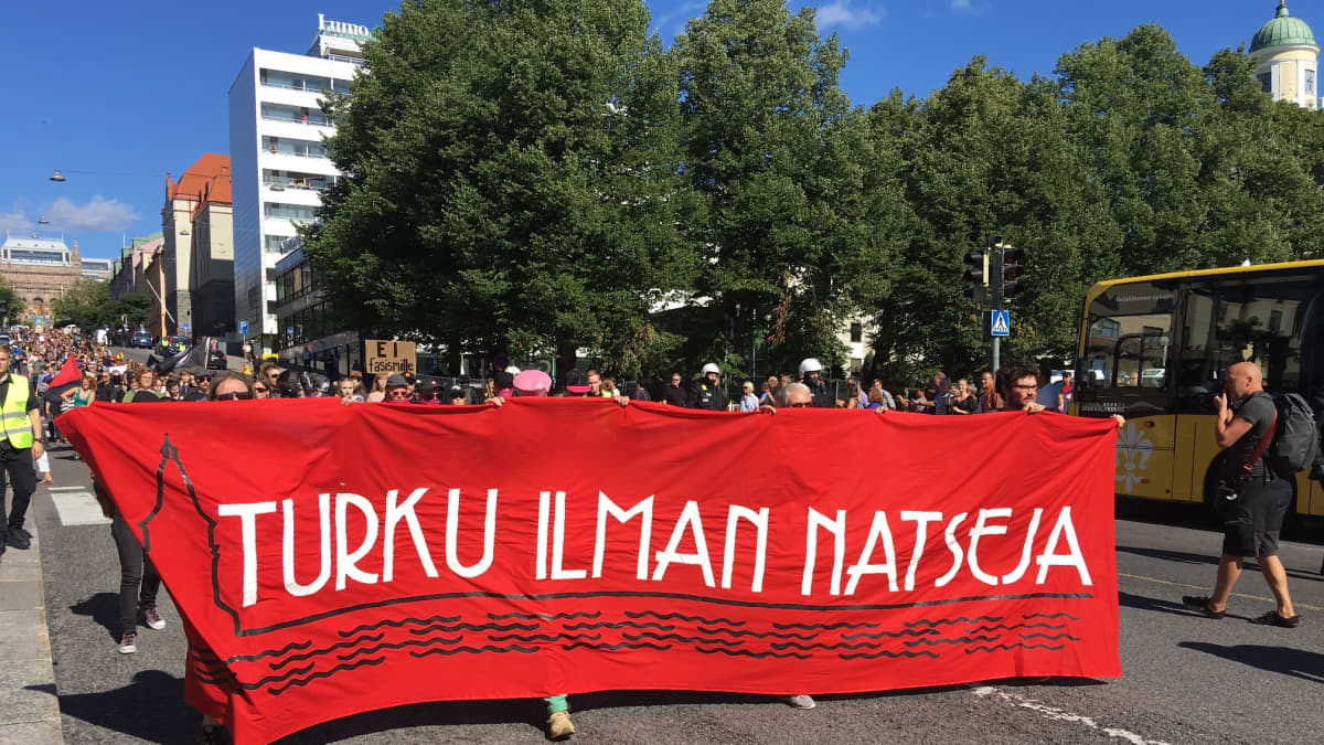 A Turku without Nazis procession moves toward the Turku city centre on 18 August 2018.