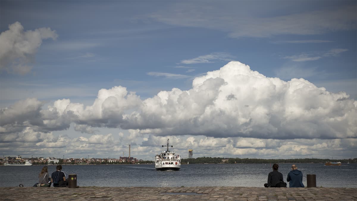 Suomenlinnan lautta.