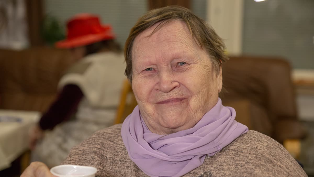 Haastateltava vanhainkodin asukas