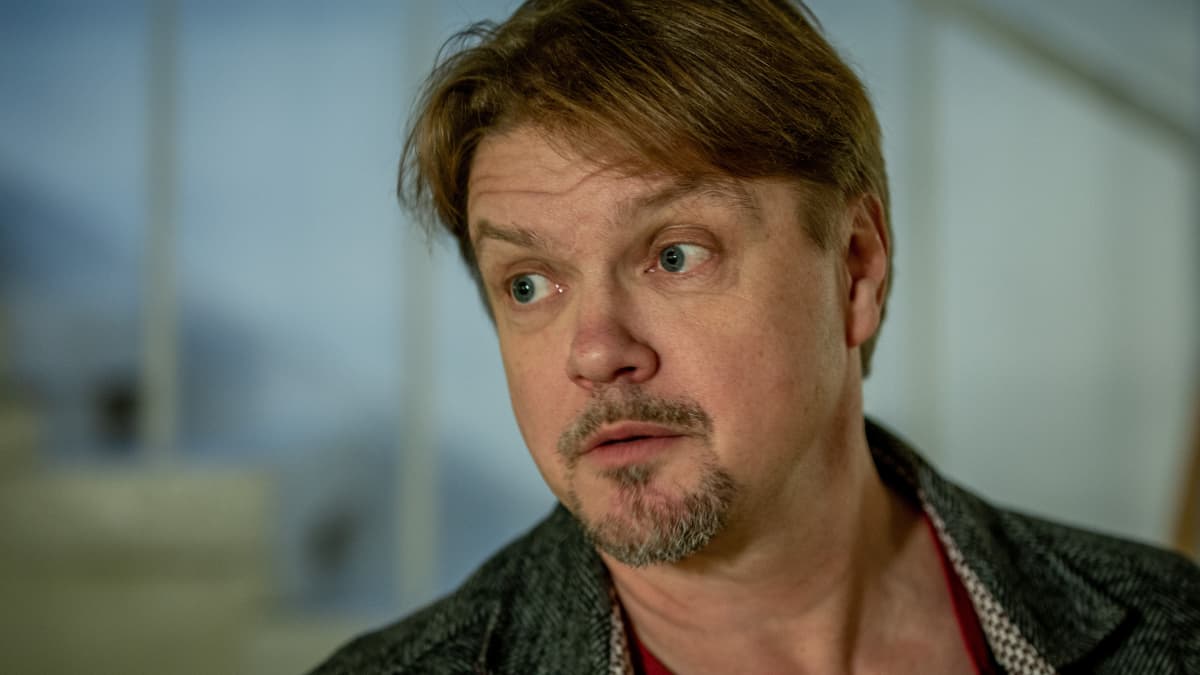 Joulukalenteri: Maukan ja Väykän ensimmäinen joulu, kirjailija Timo Parvela