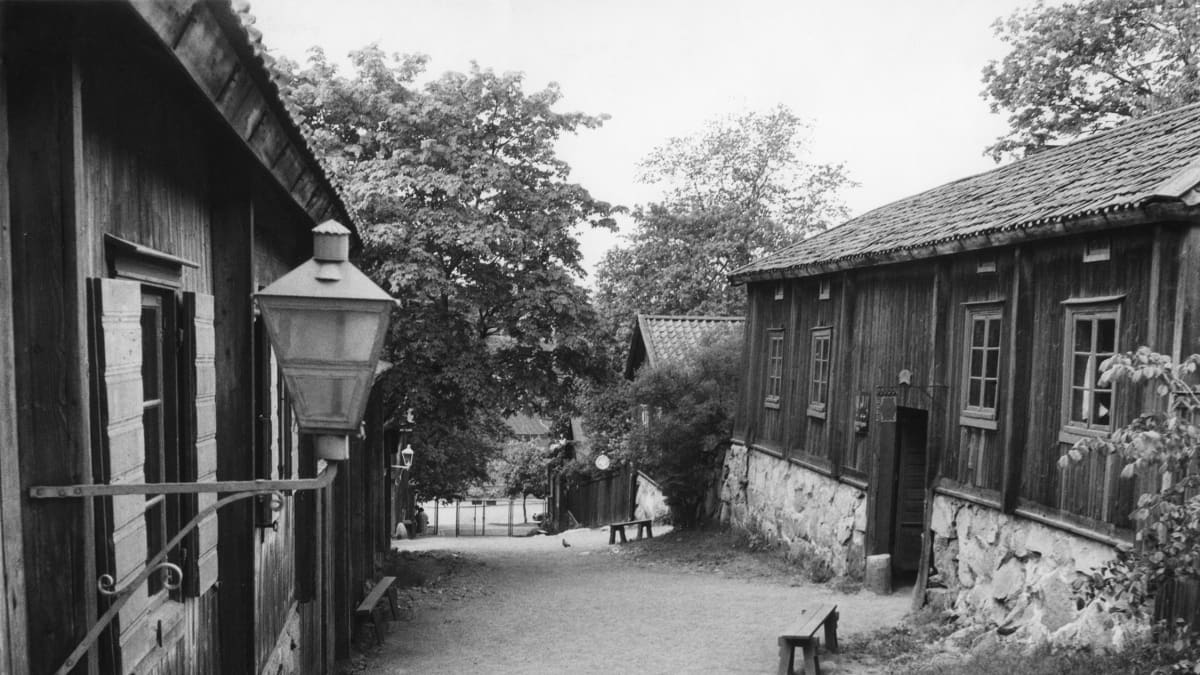 Luostarinmäki 1964