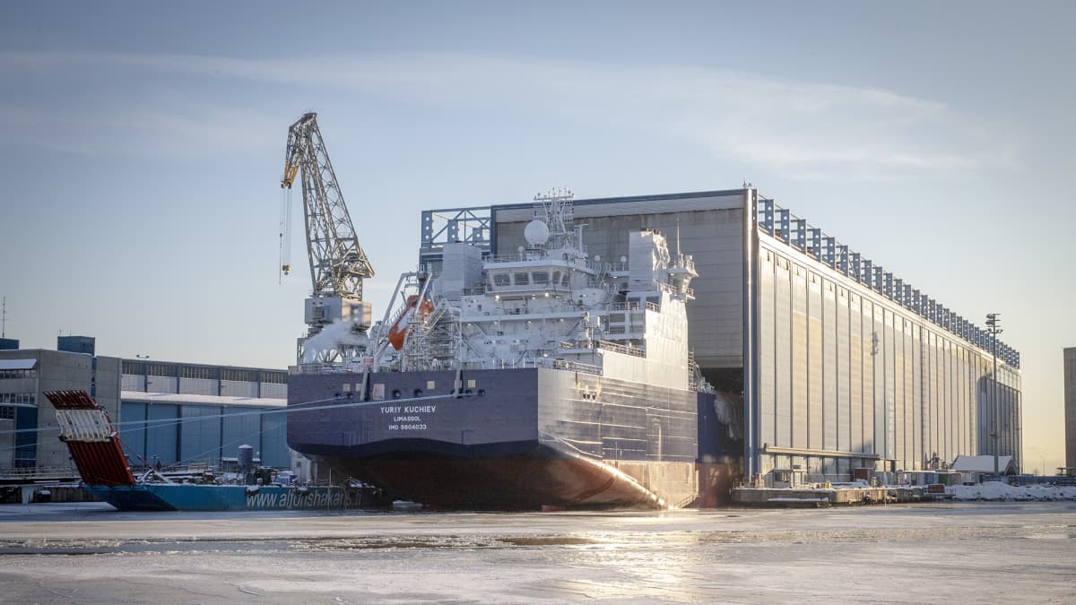  Yuriy Kuchiev -niminen alus valmistuu Helsingin telakalla.